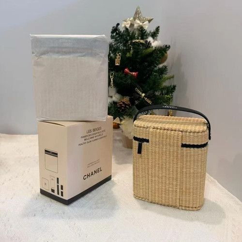 NEW STYLE BEIGES Summer Makeup Set Limited Basket Cosmetic Bag Lipstick Coffret