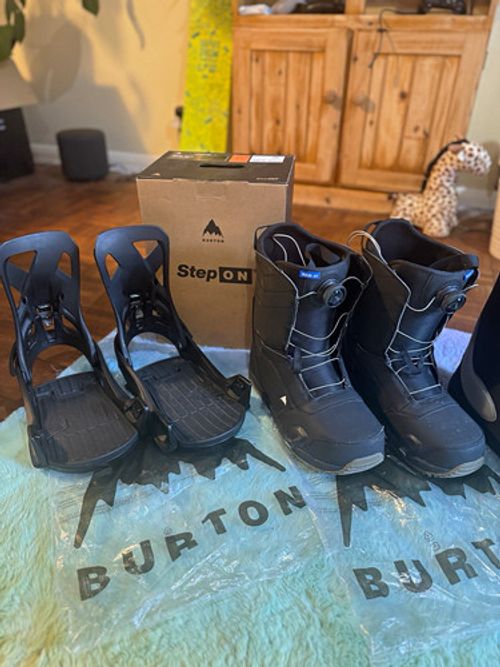 Burton Step On Men's Snowboard Bindings L and Burton Ruler Boots UK 11 Black