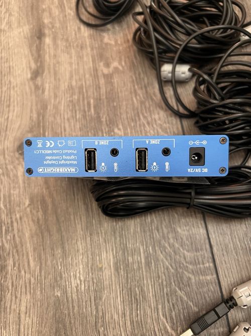 Maxibright DAYLIGHT Light Controller Two Zones 24hr Timer Dimming LED/HID Cables — image 4