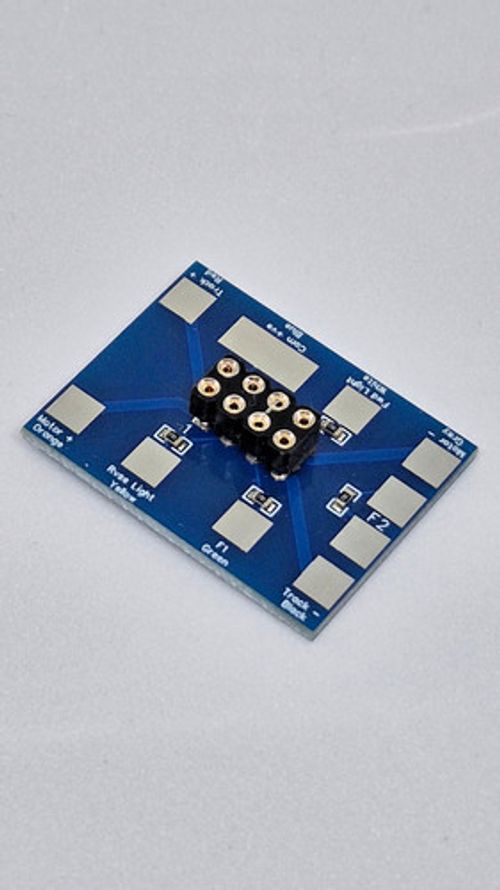 DCC NEM652 8-Pin socket with hard wiring solder tabs adaptor WITH LED RESISTORS