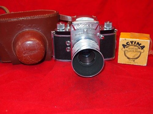 Vintage EXA Jhagee Dresden Film Camera With E Ludwig Meritar 2.9/50mm Lens 