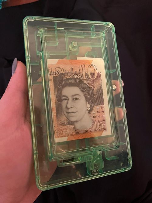 Gift Card Money Maze Puzzle Brain Teaser Birthday Christmas Stocking Filler — image 9