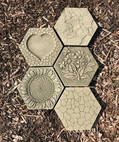 Insect Drinkers Stepping Stones Set, 5 Pieces Stone Garden Ornament