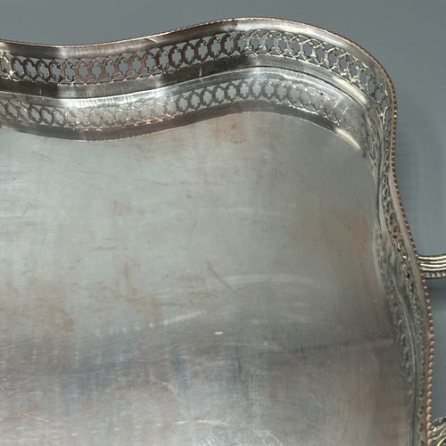 Antique Vintage Silver Plated Footed Serving Tray Handles Serpentine Scalloped — image 9