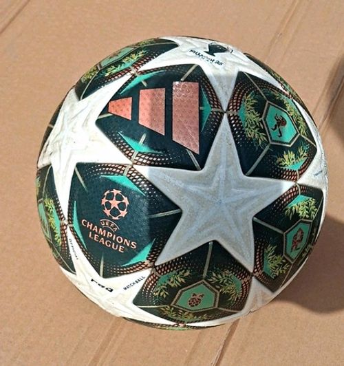 adidas UEFA 2025 Champions League Pro Official Match Ball SZ 5 FIFA Quality Pro