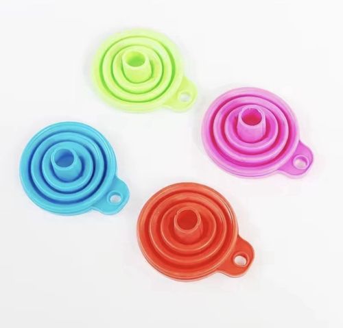 Engine Funnel Car Universal Silicone Liquid Funnel Washer Fluid Change — image 6
