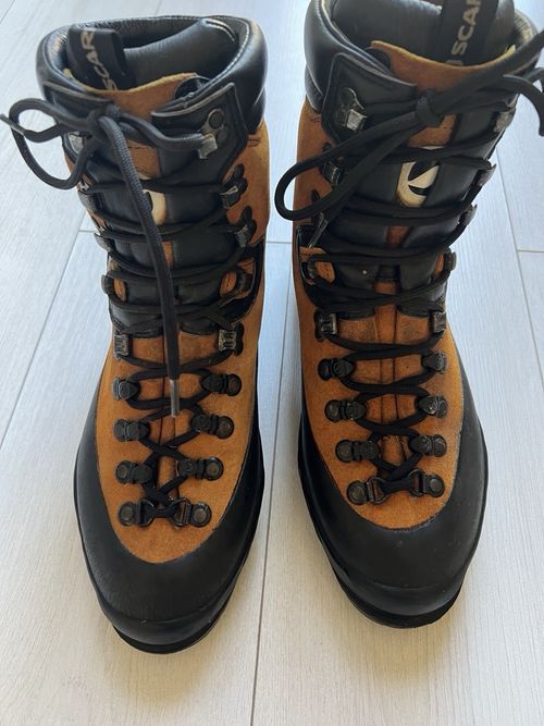 Scarpa Matterhorn Mountaineering Boots Suede Insulated EU44 UK9.5 — image 2