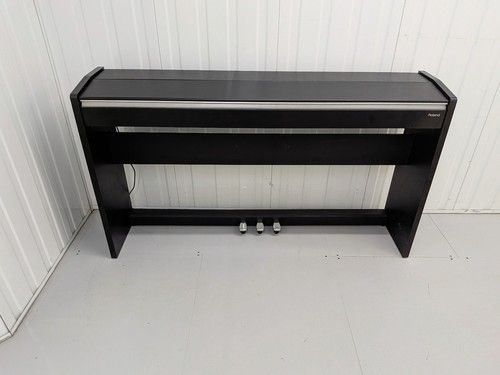 Roland F130R Digital Piano in black finish stock # 26265