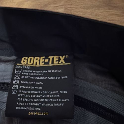 Mountain Hardwear Men’s Gortex Xcr Pants Size Small — image 5