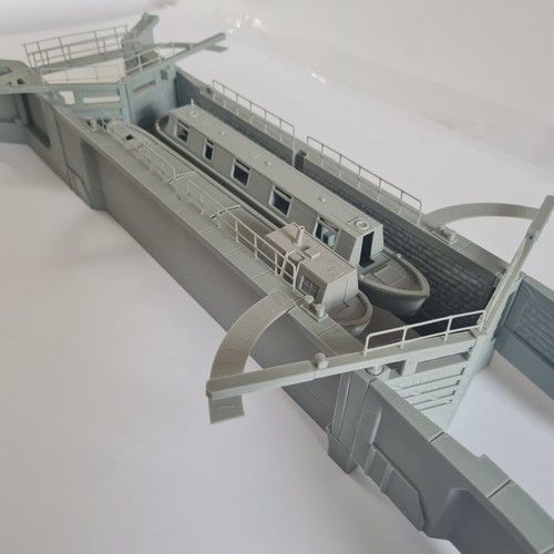 Canal Double Lock kit (wider) Model Railway Miniature Scenery 1.76 OO Gauge