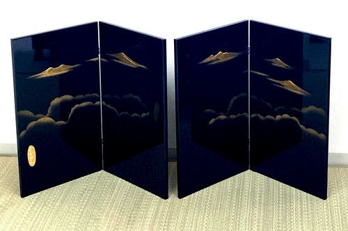 Vintage Japanese Folding Screen Byobu Black Lacquer Style Gold Sansui Rare Sado