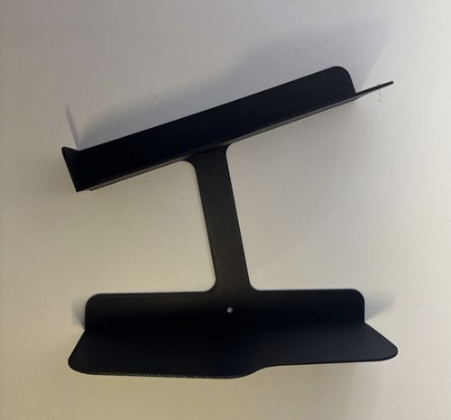 Floating Shoe / Trainer Wall Display / Mount / Shelf - Black, White & Grey  — image 7