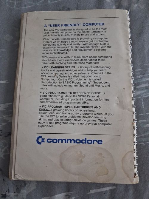 Commodore VIC-20 Personal Computing User Manual Spiral-Bound Vintage Guide — image 2