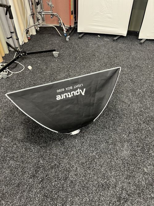 Aputure 6090 Lite Box Softbox — image 1