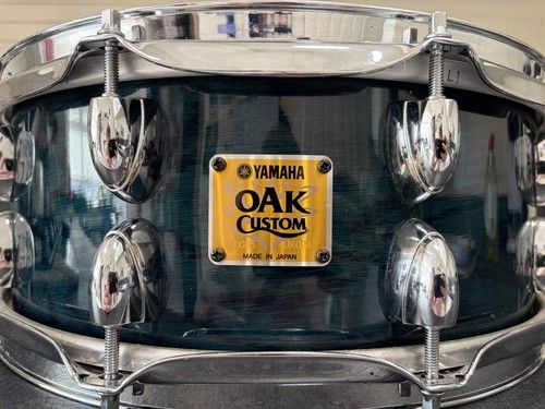 Yamaha Oak Custom 14” Snare in Blue. *RARE* Internal Snare Wires (Adjustable)