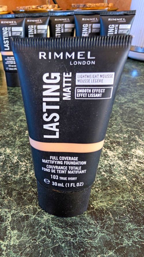 Rimmel London Lasting Matte Full Coverage Matte Mousse Foundation 103 30ml