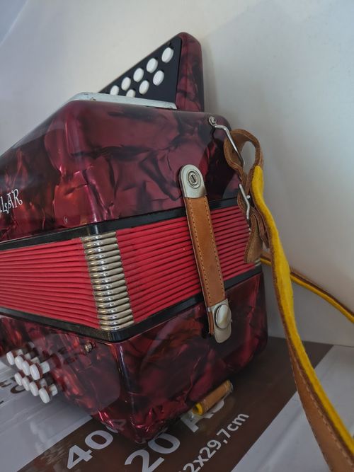 B/C accordion + Case / Delecia Popular Czech Republic Made 🇨🇿 — image 8