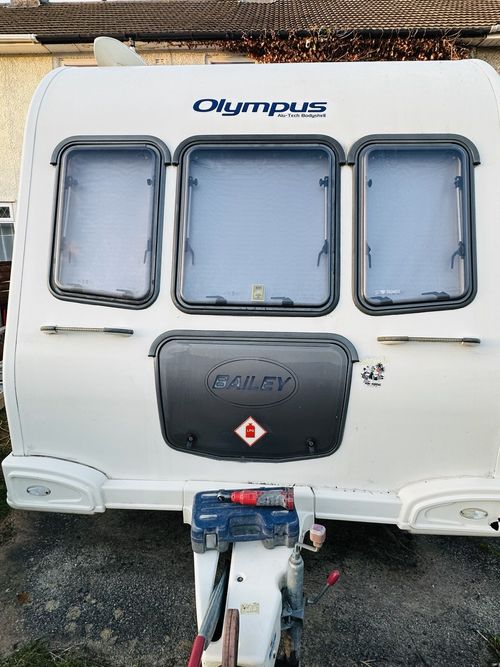 Bailey Olympus 462 Off Grid Very Good Condition Caravan — image 2