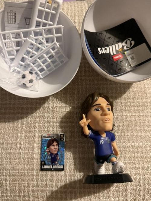 LIONEL MESSI ARGENTINA ZURU Mini World Cup Ballers RARE!!! ⚽️🐐