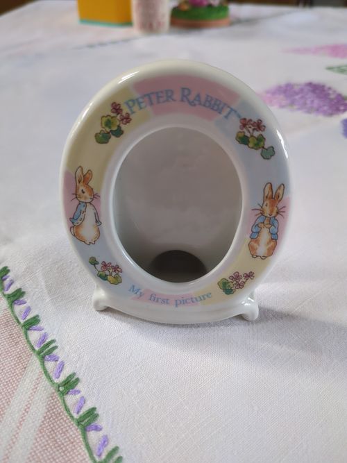 Wedgwood Porcelain Beatrix Potter Peter Rabbit Baby Children Photo Picture Frame — image 1