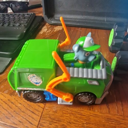 PAW Patrol Mixed Lot Figures & Vehicles - Rocky, Everest, Skye Plastic — image 4