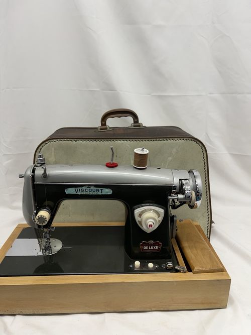 Vintage Viscount Vimatic Precision De Luxe Sewing Machine Case Retro Working — image 3