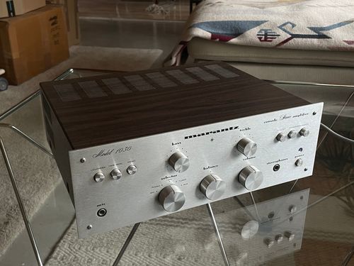 MARANTZ 1030 STEREO INTEGRATED AMPLIFIER retro vintage Amp silver — image 2
