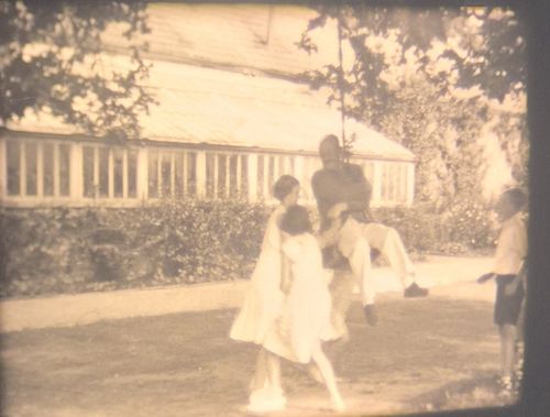 16mm CINE FILM HOME MOVIE FAMILY HORSES CHILDREN PLAYING GAMES CHARMING 1930s — image 5
