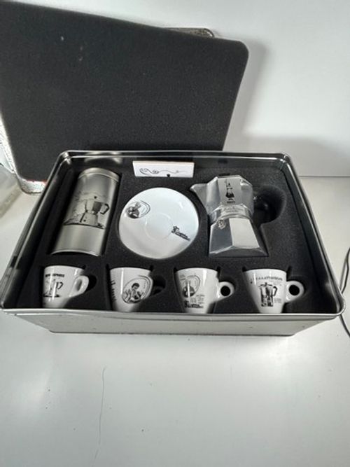 Bialetti Moka Express Stovetop Espresso Maker Gift Set Coffee Storage Cups READ