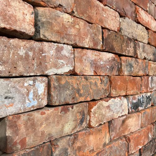 Reclaimed Cheshire Wirecut Imperial Bricks - Pack of 250 Bricks — image 5