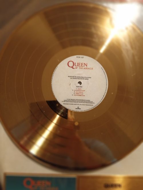 Queen The Miracle Limited Edition Gold Framed Presentation Disc COA BG-301-056 — image 2
