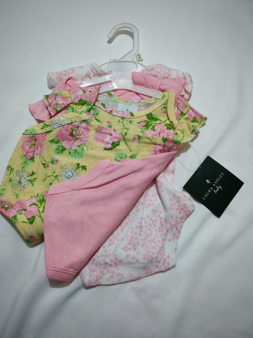 Laura Ashley Baby Girl Floral Bodysuit 0-3 , 3-6, 6-9 months Pack of 3, Cotton — image 2