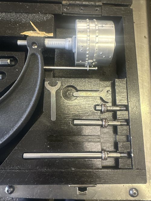 Moore & Wright 2”-6” S41/65 Braille Micrometer Set *VERY RARE* — image 3