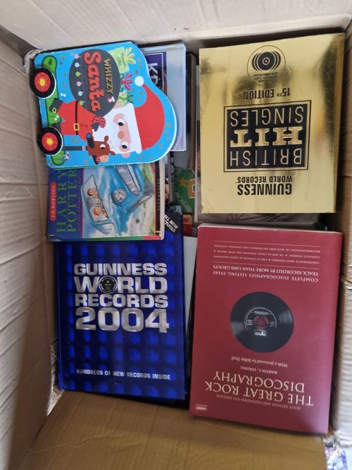 Pallet Of Books FRRE DELIVERY. 24 X Cardboard boxes Wholesale Job lot  400kg+ — image 11