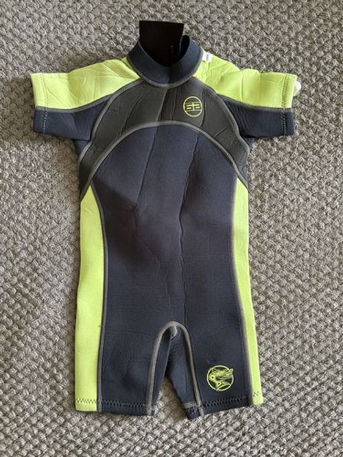 Childs Shorty Summer Wetsuit for Ages 3 to 4 Years Kids