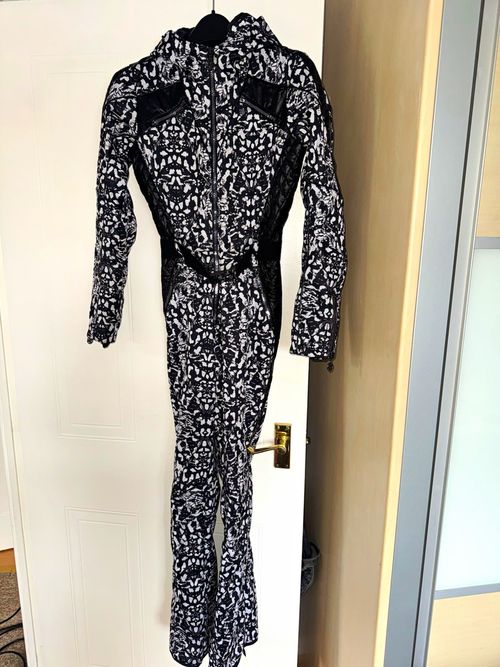 Dare 2B x Julien Macdonald Women's UK 6 Snowsuit Ski Suit Belted Detachable Hood — image 1