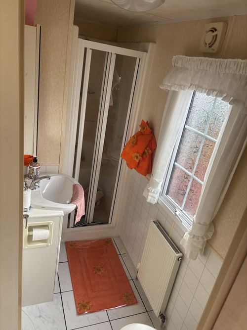 Willerby Granada Static Caravan 32x12 — image 14