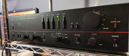 SANSUI AU-D22 Integrated Amplifier Vintage Super Feedforward System — image 4