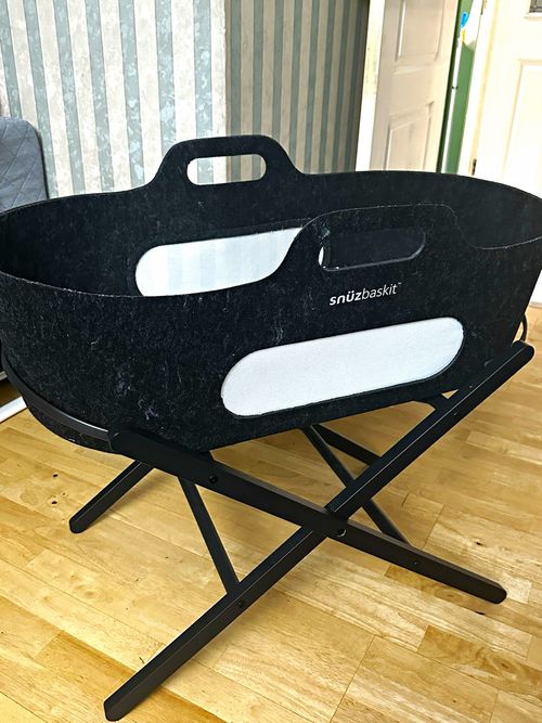 SnüzBaskit Black Oval Moses Basket Set with Stand, Moses Basket, Boys & Girls — image 1
