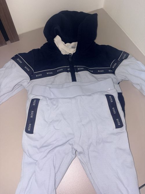 BOSS White Logo Pattern Long Sleeve Crew Neck Tracksuit, Unisex 6-9 Months — image 3