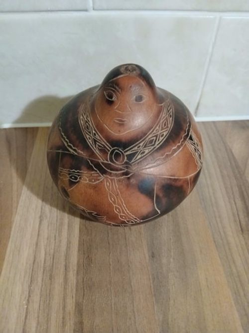 Vintage Hand Carved Gourd Peruvian Women Folk Art Figure Figurine Ornament