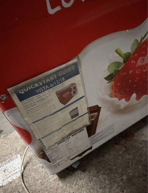 Walls Ice Cream Display Freezer — image 7
