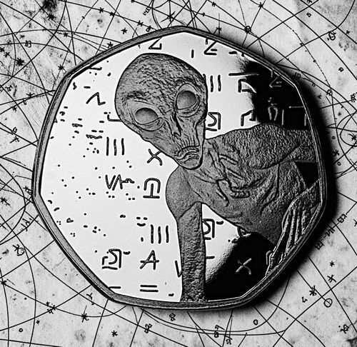 OUR SOLAR SYSTEM & AREA 51 Silver & Bronze Commemorative Coins & Case. Alien — image 12
