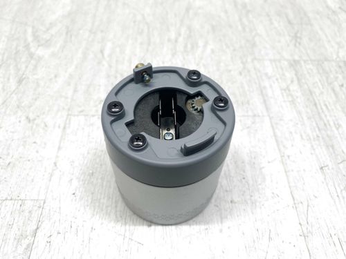Yale Linus Smart Lock L2 Lite smart door lock silver — image 6