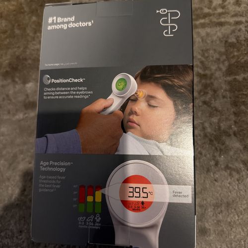 Braun No Touch and Touch Thermometer with Age Precision White new sealed — image 2