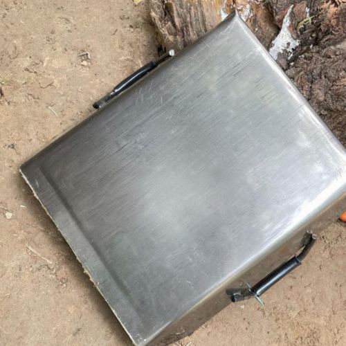 Heavy-Duty Dustpan Wide Rectangular Steel Dustpan Long-Lasting for Outdoor — image 5