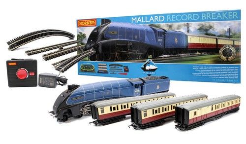 Hornby R1282M OO Gauge Mallard Record Breaker Train Set - Blue