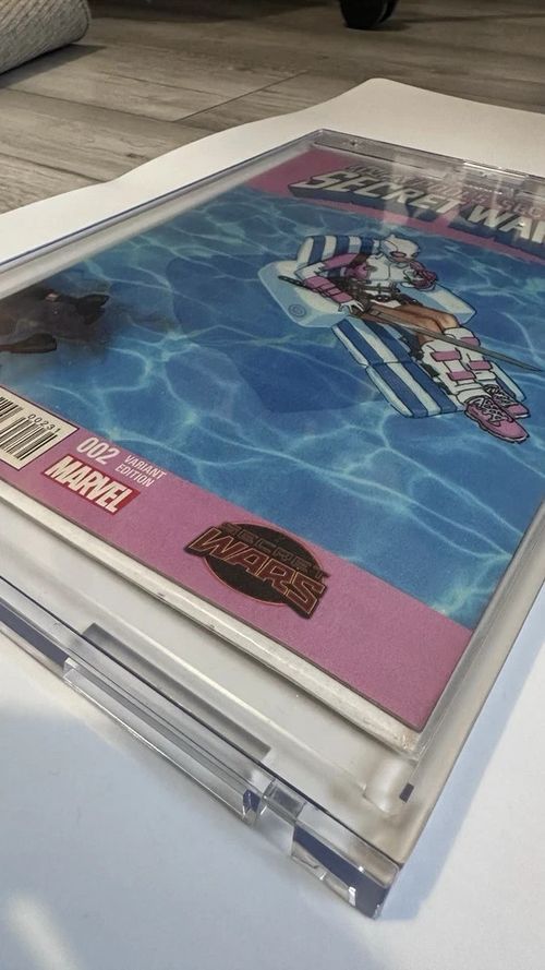 Current Size Comic Acrylic UV Display Case with Magnetic Seal 1 Pack — image 15