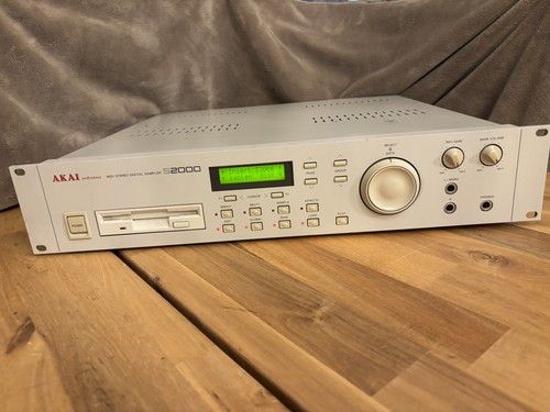 Akai S2000 Professional Sampler⭐️ Tested⭐️Vintage