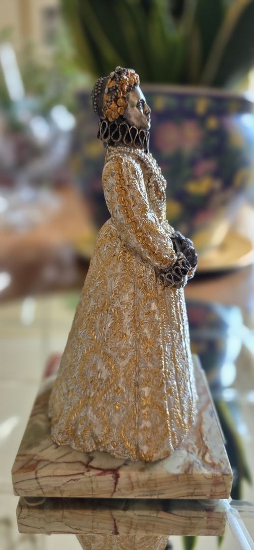 Queen Elizabeth I, Bronze Figure, Gilded and Silvered, Onyx Base, Contemporary — image 8